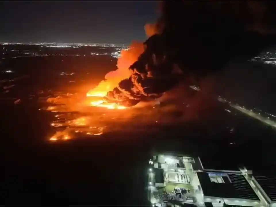 Explosión en Ezeiza: catástrofe en Polo Industrial deja al menos 20 heridos, infartado y embarazada intoxicada