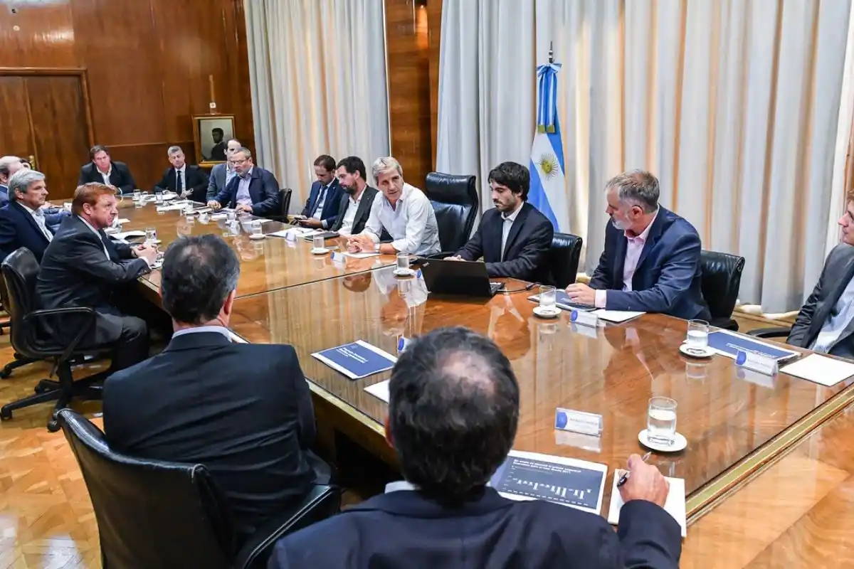 Caputo y Lavigne, con directivos de empresas de consumo masivo.