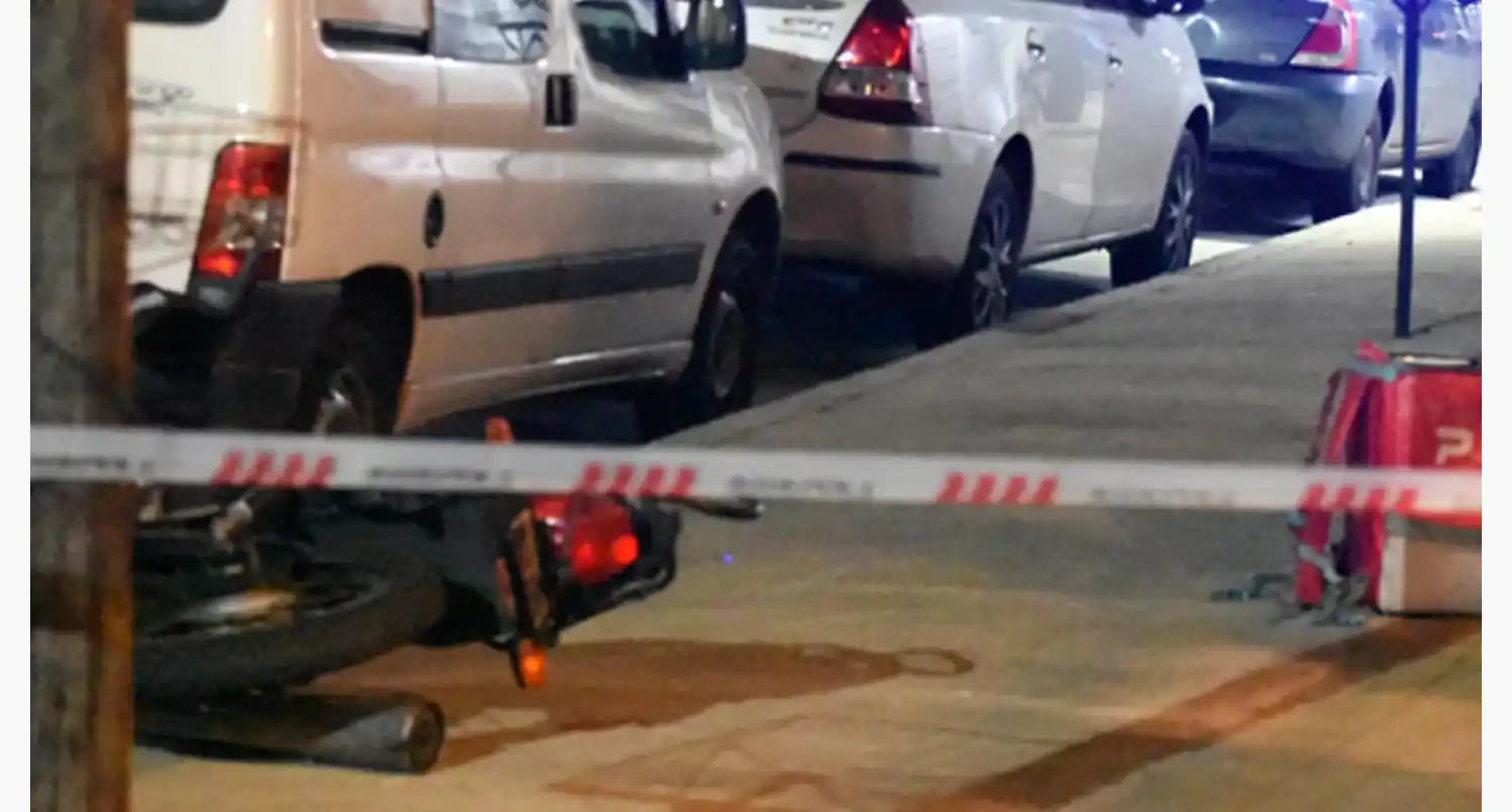 Conmoción en Tres de Febrero: asesinaron a un delivery para robarle la moto