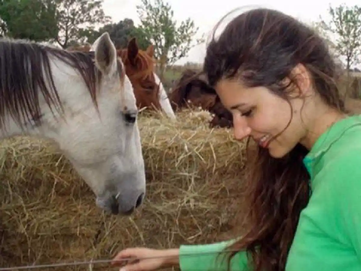 La mujer que vinculó a su ex con María Cash dijo que la vio