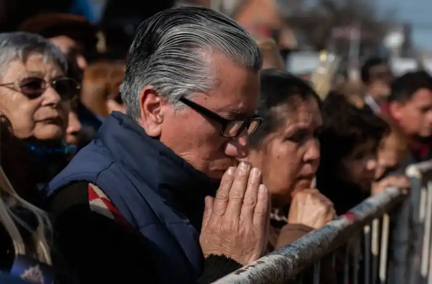 Drogas, eutanasia y religión: una encuesta reveló qué piensan los argentinos sobre los temas más controversiales