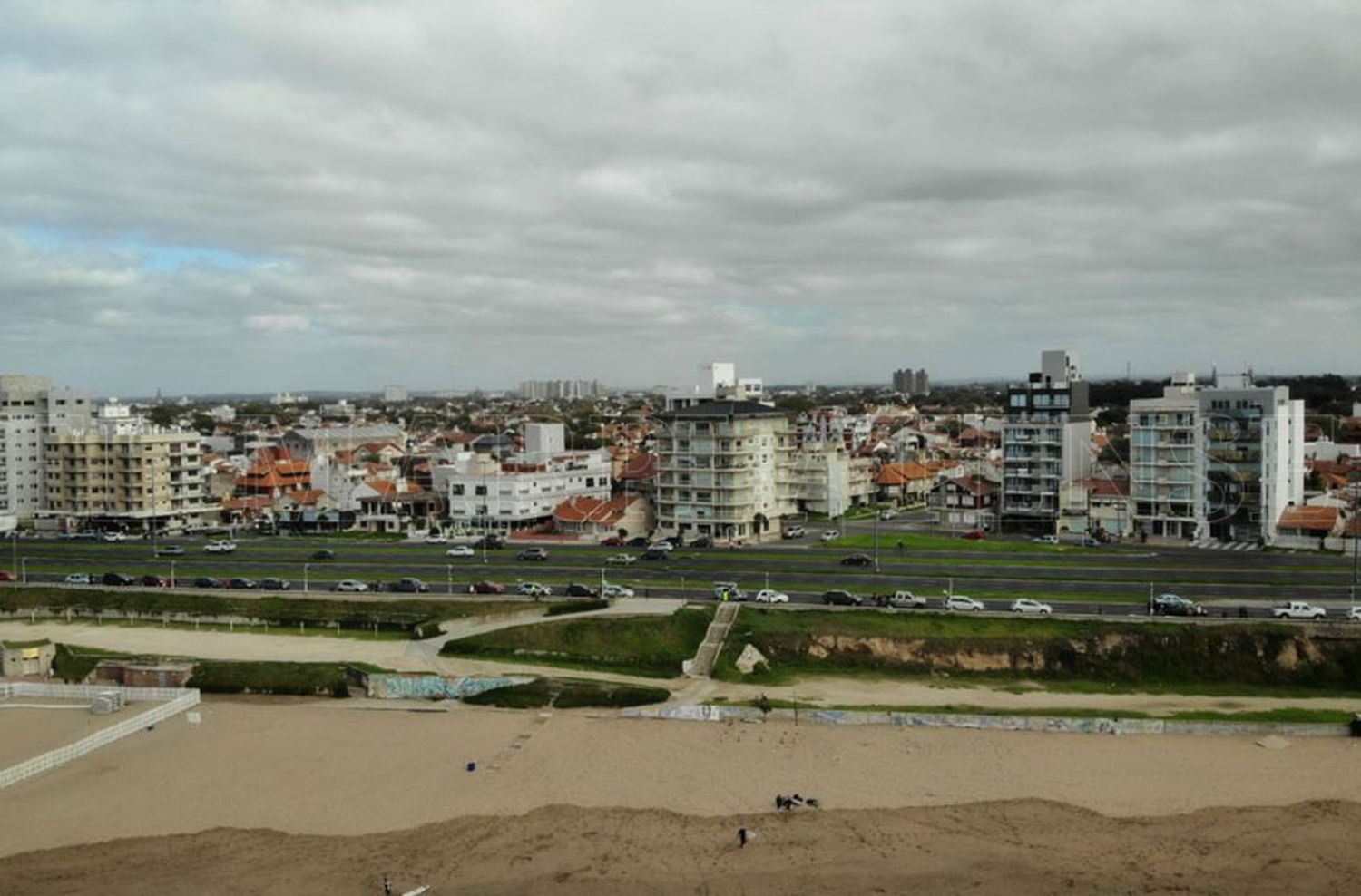 Temperatura bajo cero y viento fuerte para este lunes