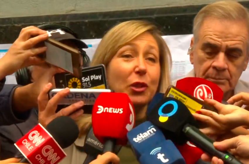 Myriam Bregman fue la primera candidata a presidenta en votar