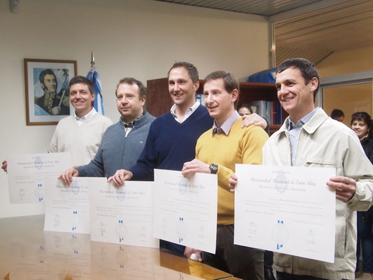 Primeros egresados de la Tecnicatura Universitaria en Mecatrónica