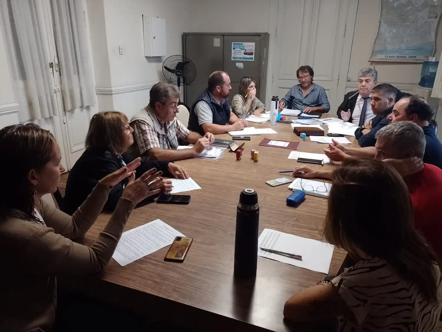 Comisión de Hacienda: analizaron el leasing para adquirir combis