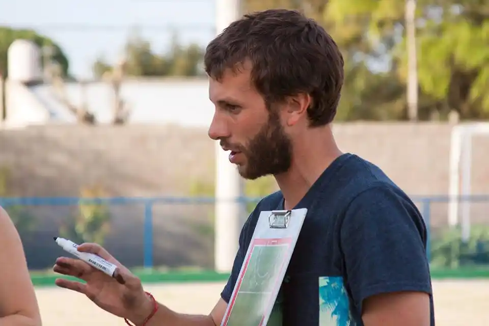 Valentín Abal: “Si queremos estar entre los mejores, tenemos que jugar con ellos”