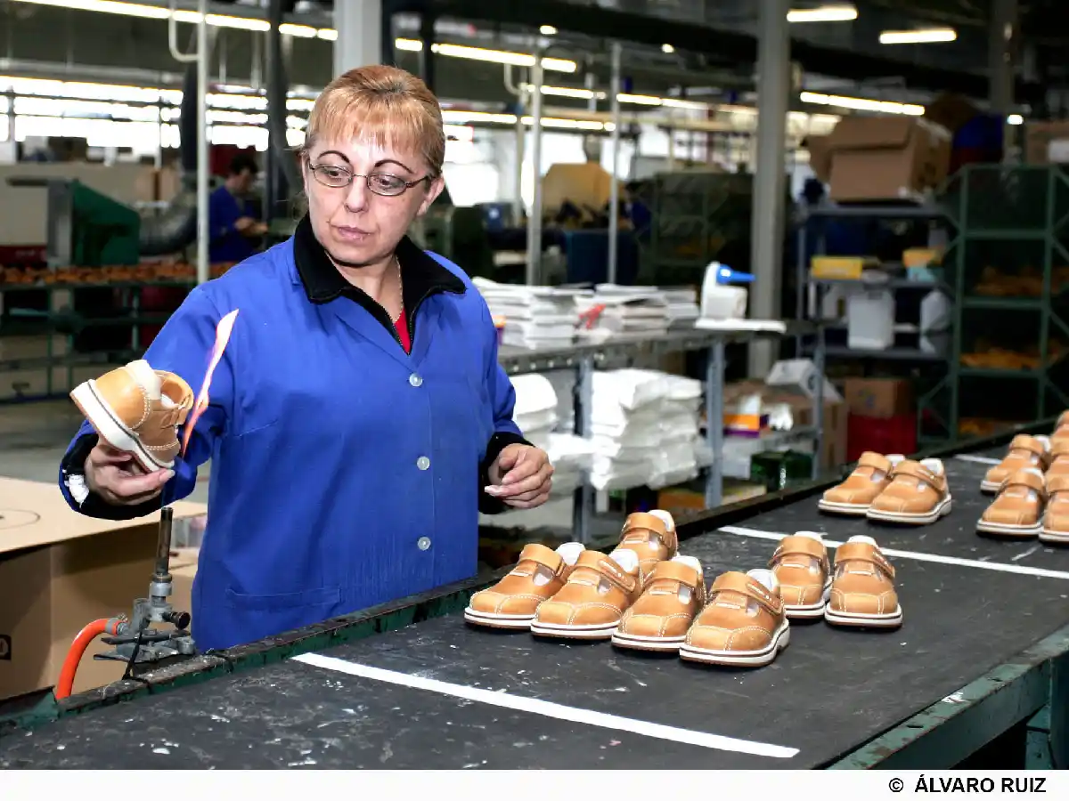 Línea blanca, calzado y alimentos los sectores más afectados por importaciones, según un observatorio santafesino