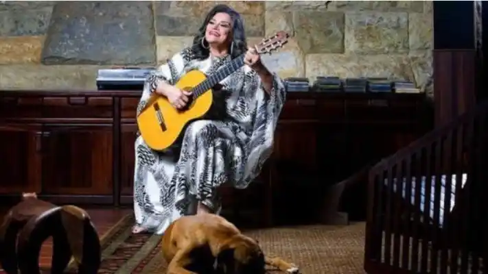 Soledad Bravo y su familia necesitan ayuda