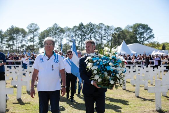 "Las Malvinas nos unen en un sentimiento claro y profundo en todo el suelo nacional", dijo el intendente de Pilar
