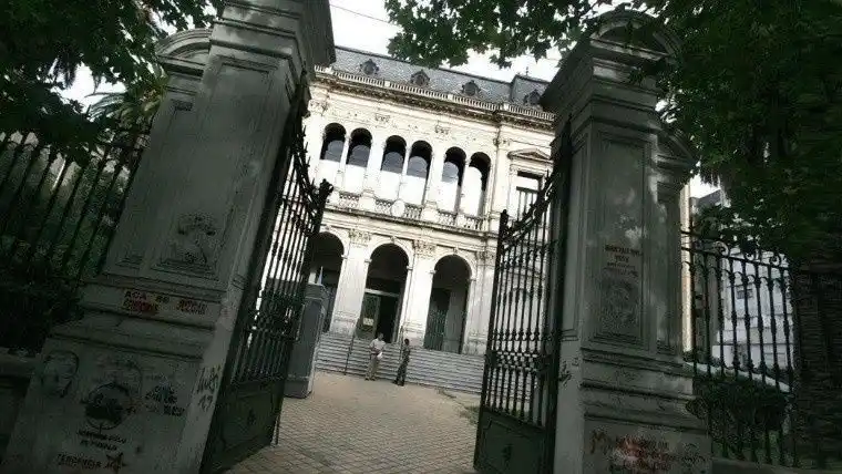 Investigan un entramado de explotación sexual en San Lorenzo