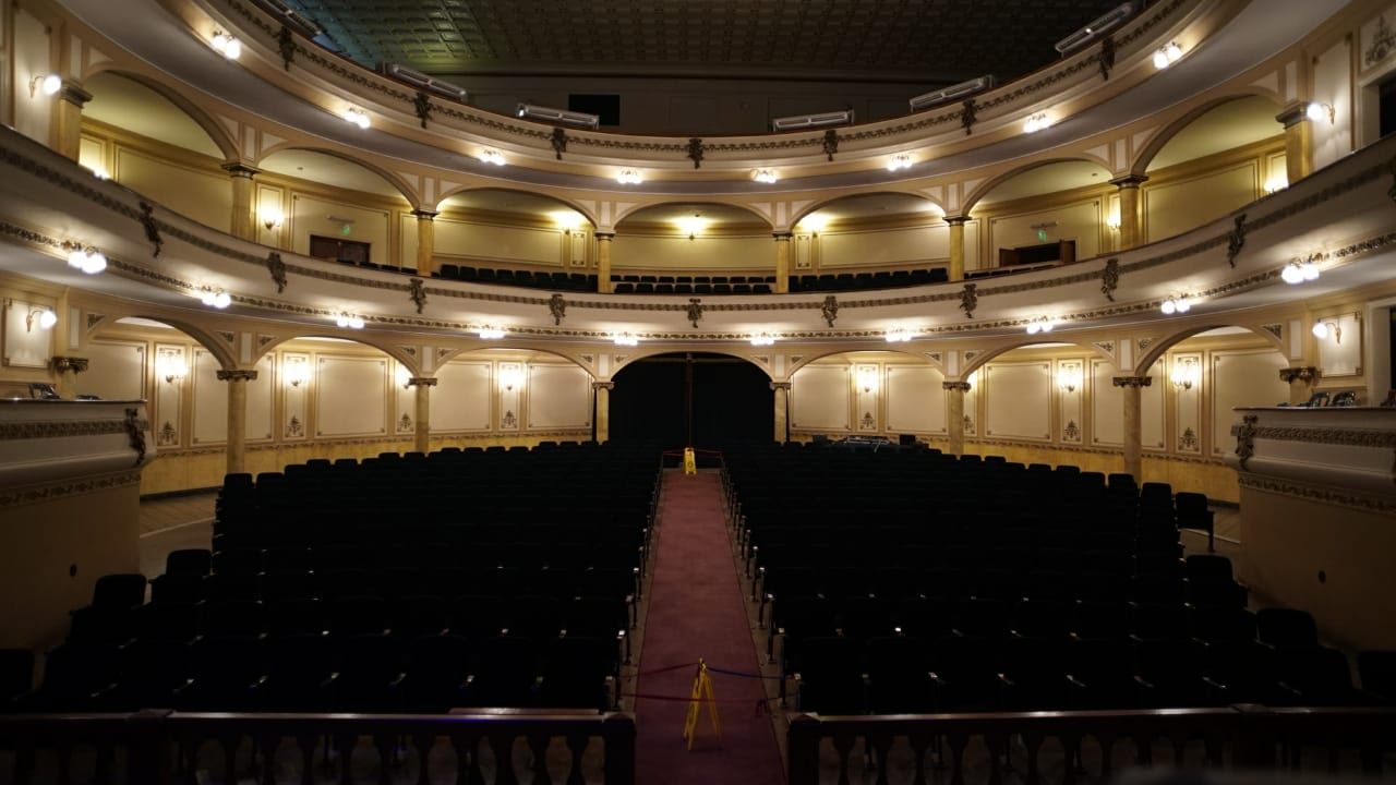 Realizarán un homenaje a 65 docentes jubilados en el Teatro Gualeguaychú