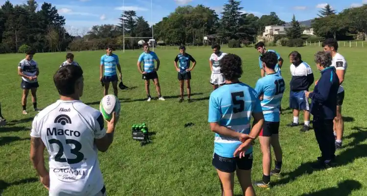 Dos tandilenses integran el equipo argentino.
