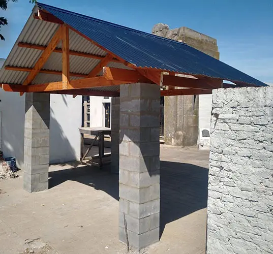 Por peligro de derrumbe, remodelan cementerio de Juan N. Fernández