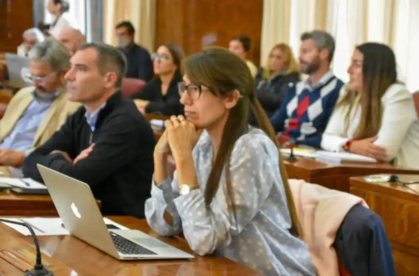 “El aumento de tasas está por debajo de la inflación proyectada y permitirá cumplir con los objetivos del presupuesto”
