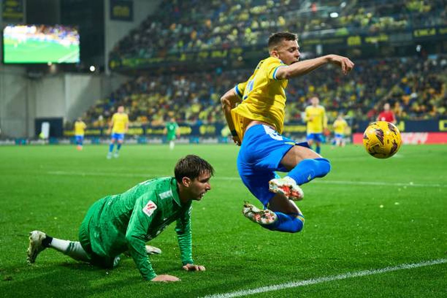 Betis venció a Cádiz