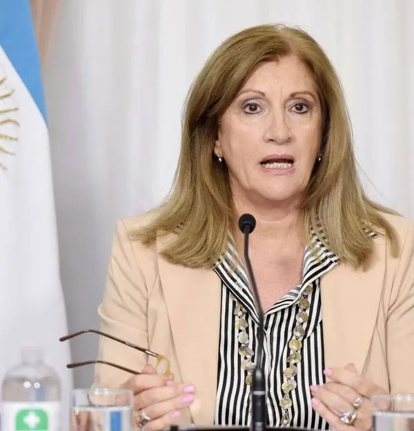 �SInstamos a los gobiernos locales a no salirse de los parámetros establecidos por la Nación y la provincia⬝, dijo Romero