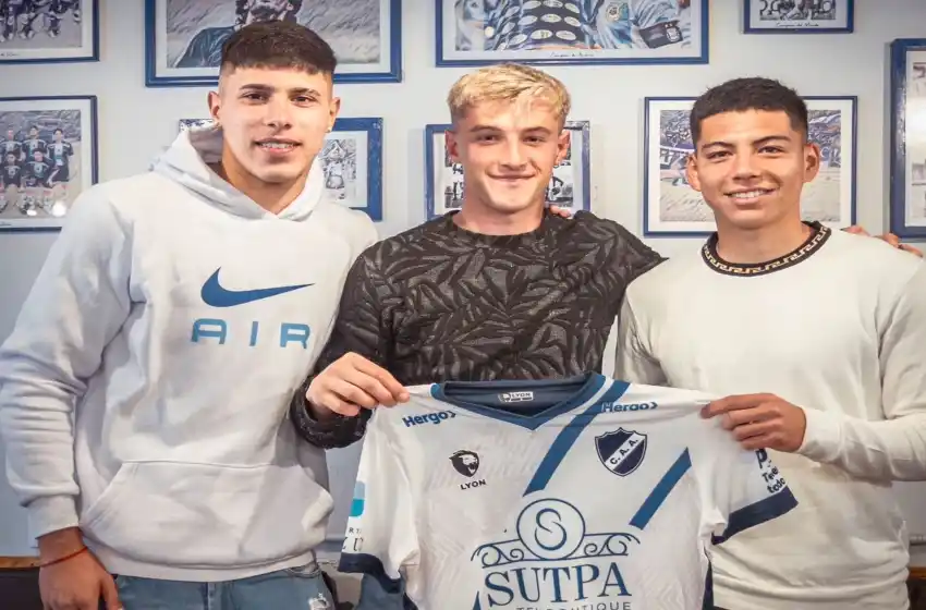 Triple contrato profesional en Alvarado