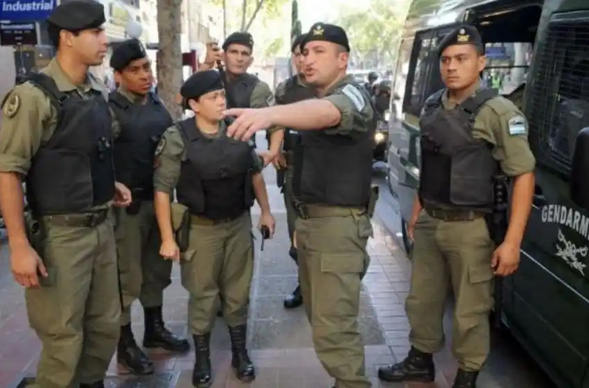 Nación retrasa 48 horas la llegada de los gendarmes «por cuestiones logísticas»