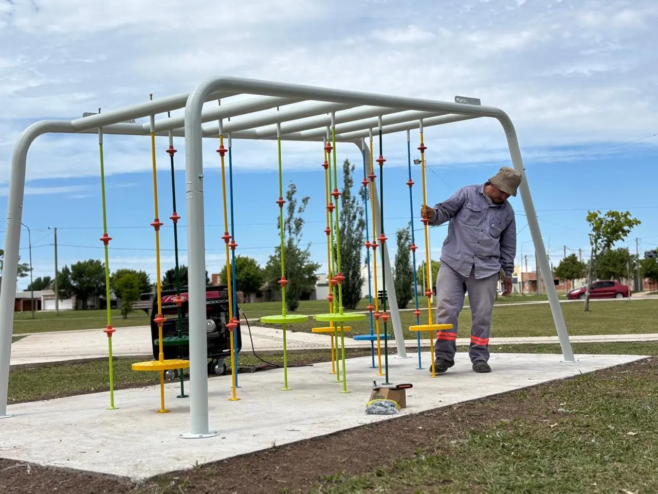 Quedó habilitado un circuito de equilibrioen el Barrio Los Arces