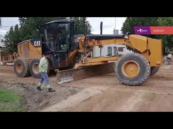 #VickyMóvil​ Avanza la pavimentación en el barrio Estrada