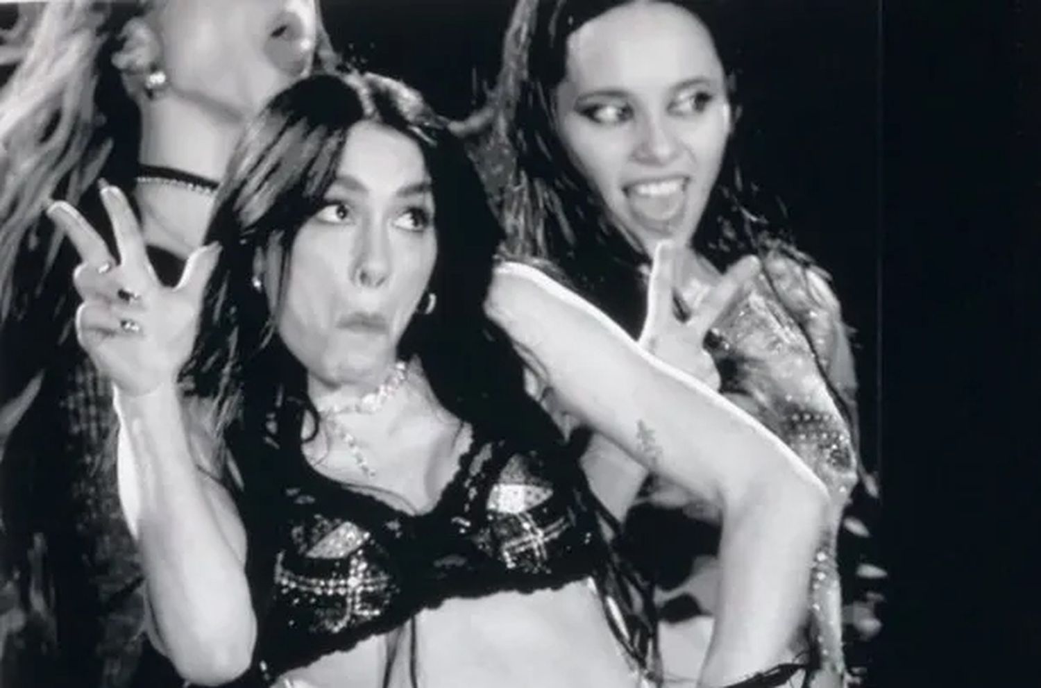 Lali encendió su último show con una arenga contra Javier Milei