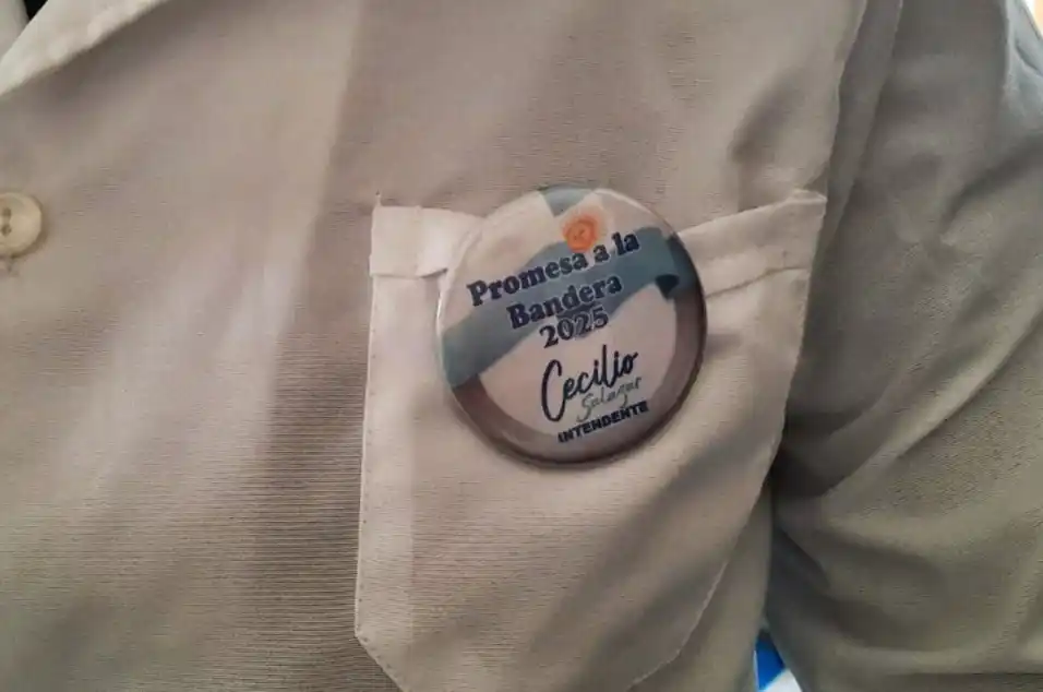 pines bandera cecilio promesa lealtad