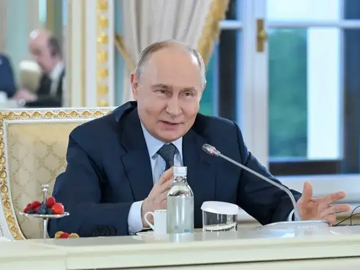 Putin ordenó suspender tres días los ataques a la capital ucraniana