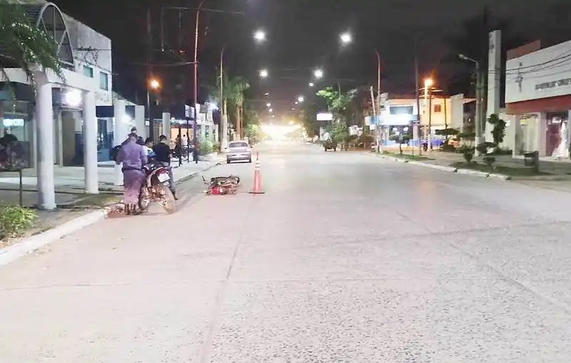 Motociclista chocó un poste,
luego murió en el hospital