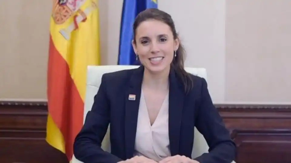 Escándalo en España: piden la renuncia de la ministra de Igualdad por una polémica frase sobre la sexualidad infantil