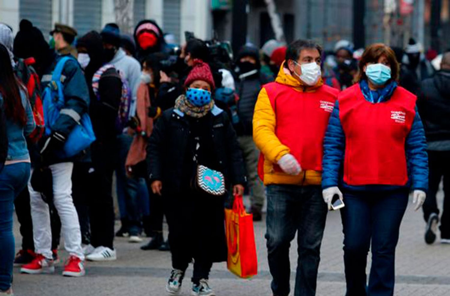 Chile inicia este jueves la vacunación masiva contra el coronavirus, tras el arribo de las dosis