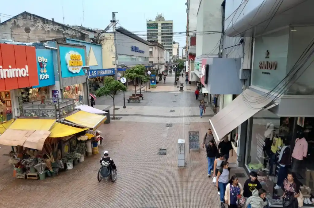 El epicentro del sismo se localizó cerca de El Cadillal.