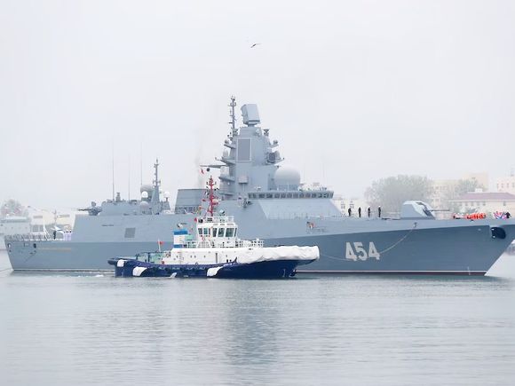 Putin ordenó ejercicios navales con más de 20 buques y 3.000 militares rusos