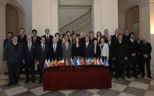 Vidal recibió a embajadores de la Unión Europea