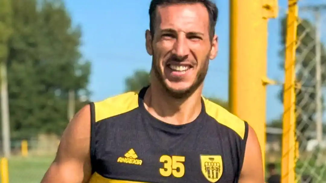 FOTO CLUB SANTAMARINA Igartúa, en la práctica de ayer.