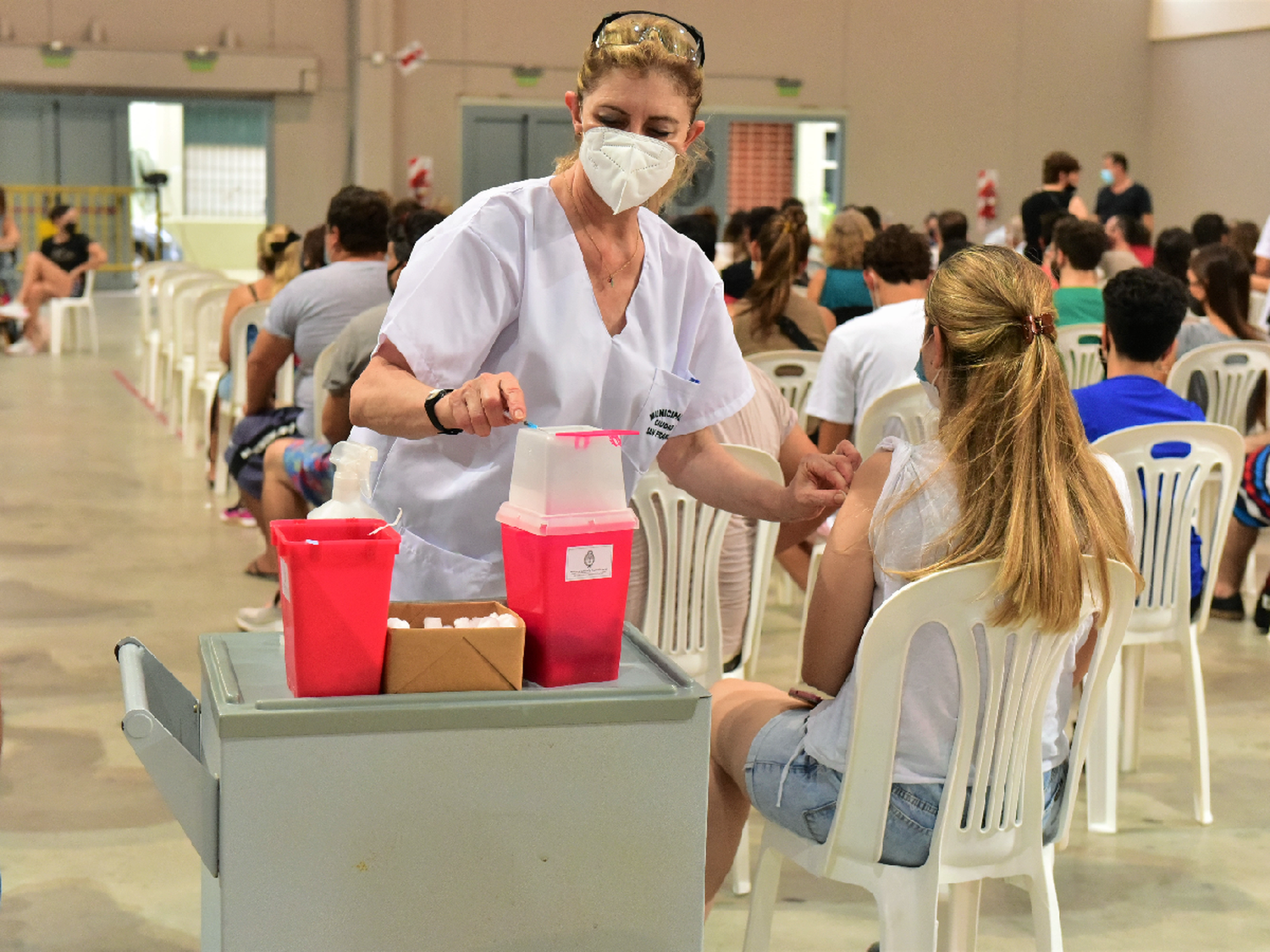 Tercera dosis: este miércoles habrá un nuevo operativo de vacunación en el Superdomo