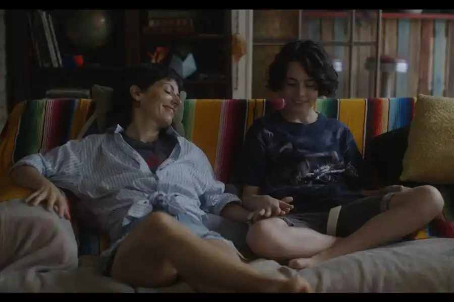 El domingo 28, lunes 29 y martes 30 de abril a las 20:00 se proyectará “León”