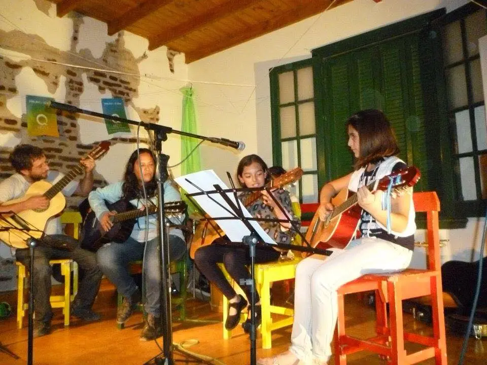 La Escuela de Artes de Quequén abre la inscripción de talleres