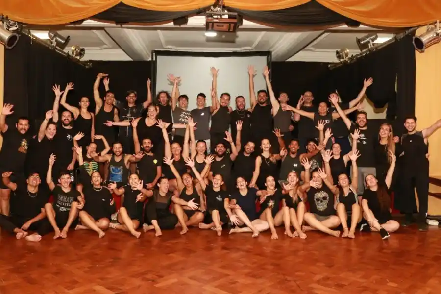 “Santa Fe en tu Corazón” será protagonista este domingo en el 63º Festival de Folclore de Cosquín