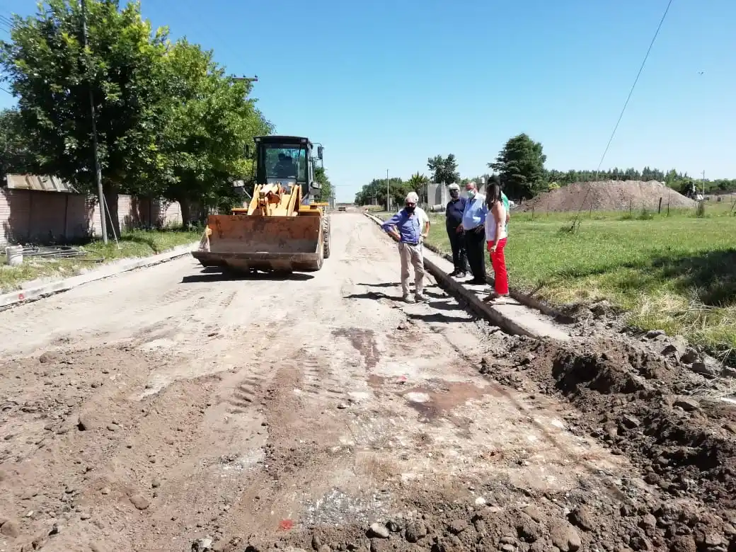 Lunghi supervisó el avance de diferentes obras en María Ignacia