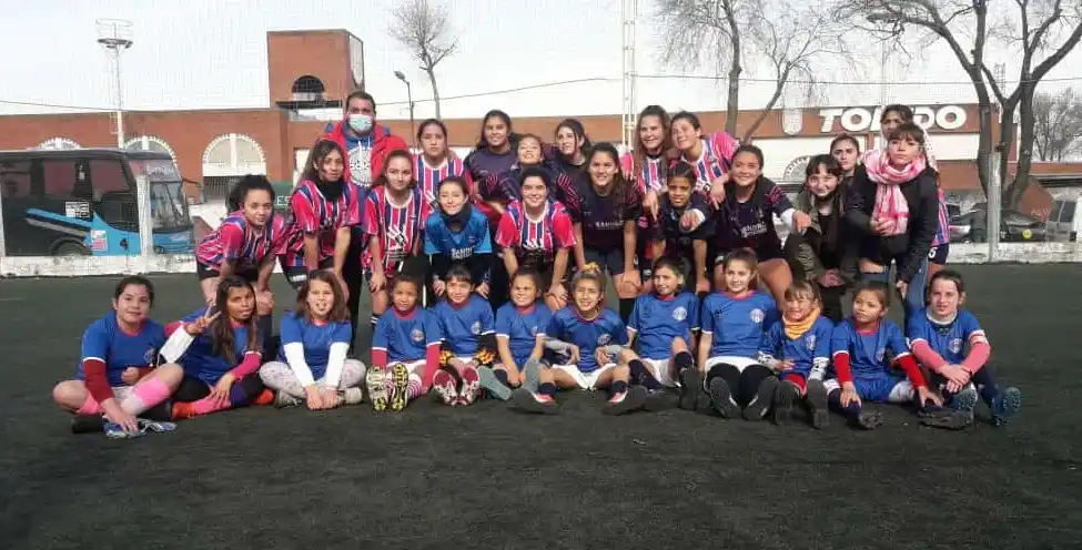 Las niñas de La Movediza, en Mar del Plata.