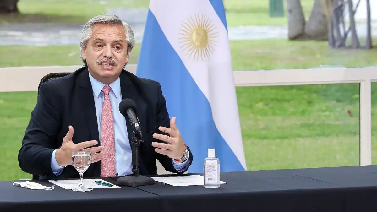 Argentina comprará 25 millones de dosis de la vacuna rusa contra el coronavirus