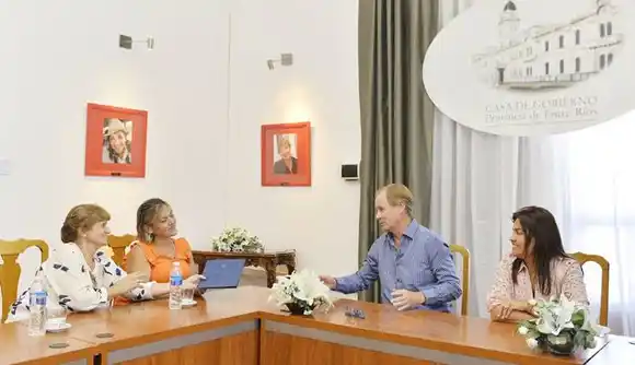 Bordet valoró el trabajo de las instituciones por los derechos de las personas mayores