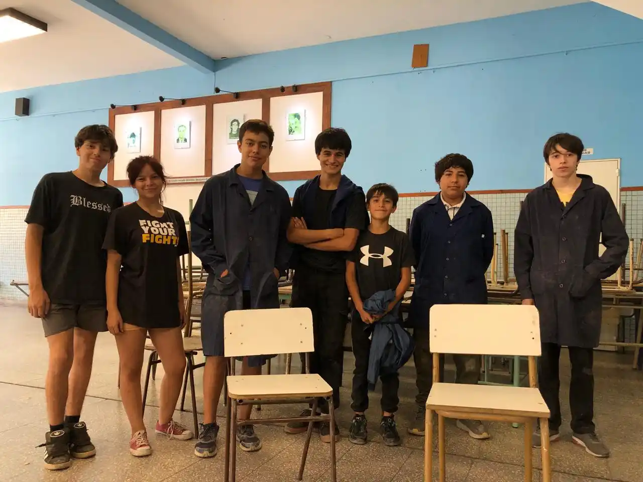 escuela tecnica 2 alumnos sillas 15-02-25 - 2