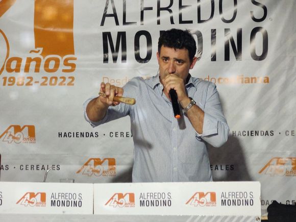 Mondino llegó a buen puerto con su 47° remate televisado
