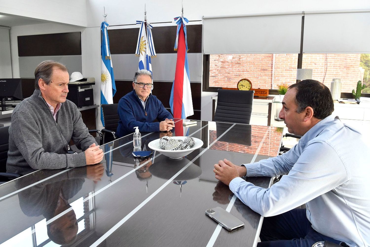 Bordet gestiona la navegabilidad y la puesta de un polo educativo en Salto Grande
