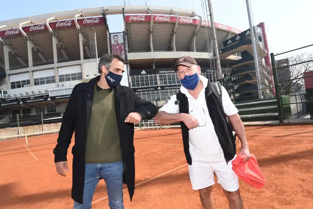 Zabaleta, presente en  la reapertura de River