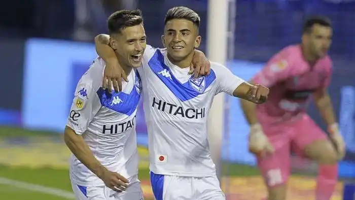 Vélez le ganó con lo justo a Patronato