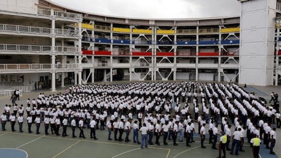 ¡EL FUTURO DE LA SEGURIDAD! Estudiantes de la UNES y policías conformaban banda de ladrones de motos