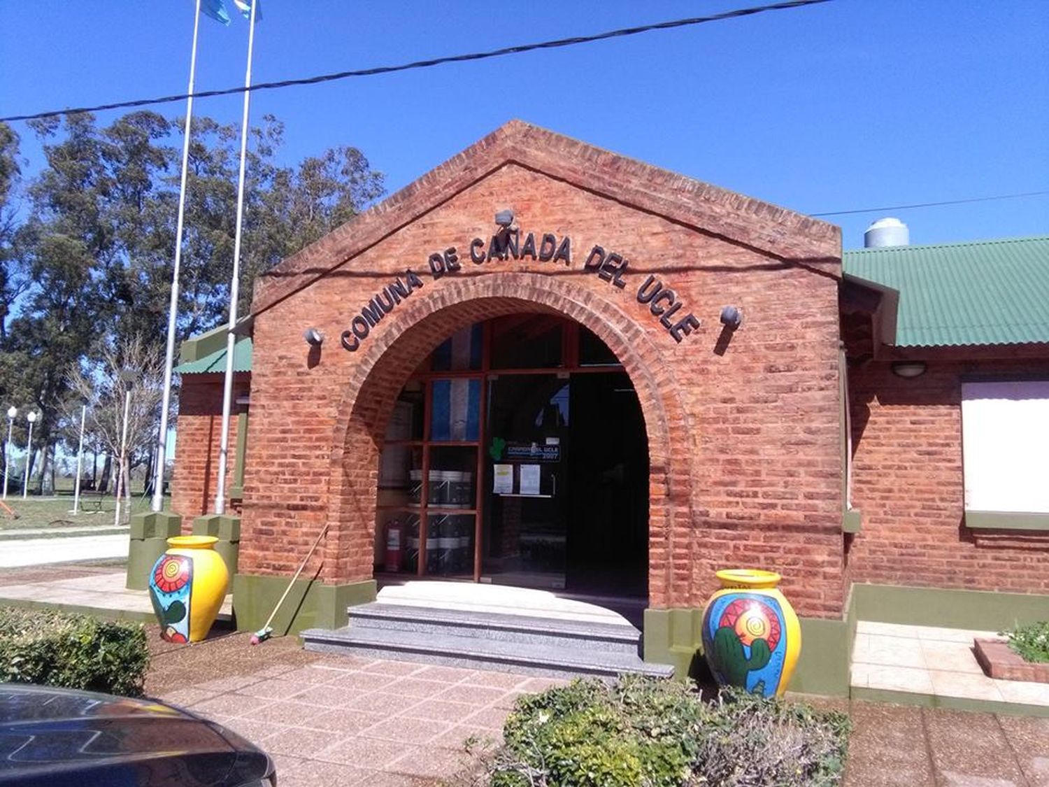 El edificio comunal sería el lugar de pago de los haberes jubilatorios.