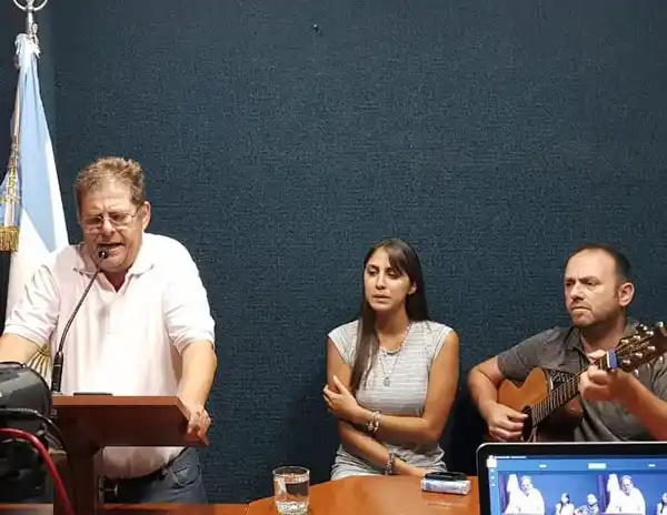 Entrega de alimentos y contención espiritual